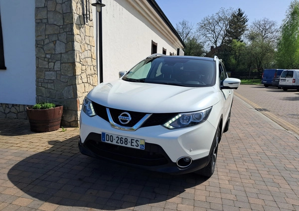 Nissan Qashqai cena 49800 przebieg: 120000, rok produkcji 2015 z Lublin małe 781